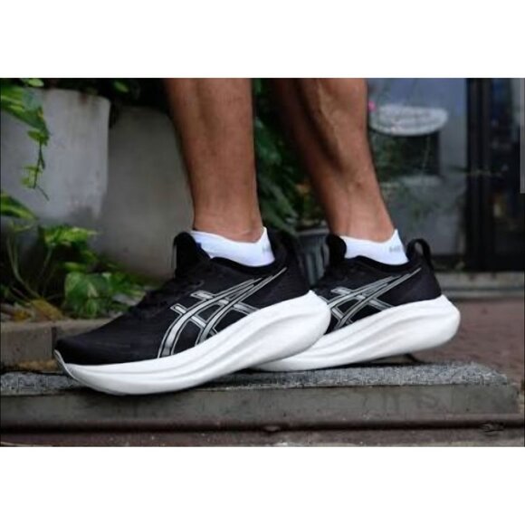 Asics Size 16 Extra Wide 4E Mens Gel Nimbus 27 Black Lake Gray Lace Sneakers NEW - Picture 2 of 16